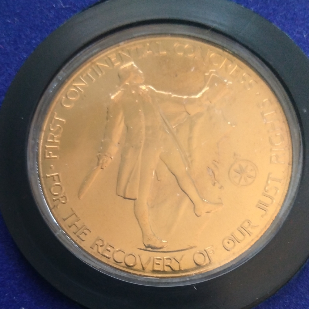 Bicentennial Commemorative Medal Gold-Tone John Adams